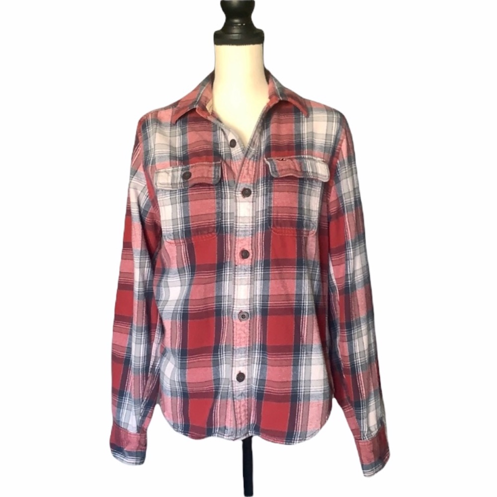 Hollister Men’s Red Plaid Button Up Shirt Small Long Sleeve Cotton